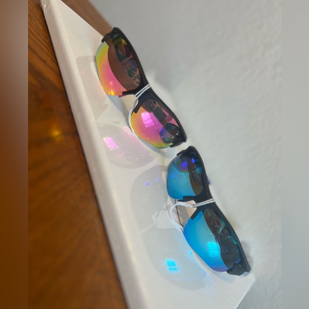 Polaroid UV Sunglasses